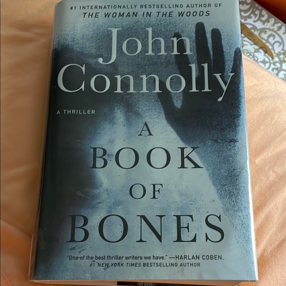 John Connolly A Book of Bones Thriller